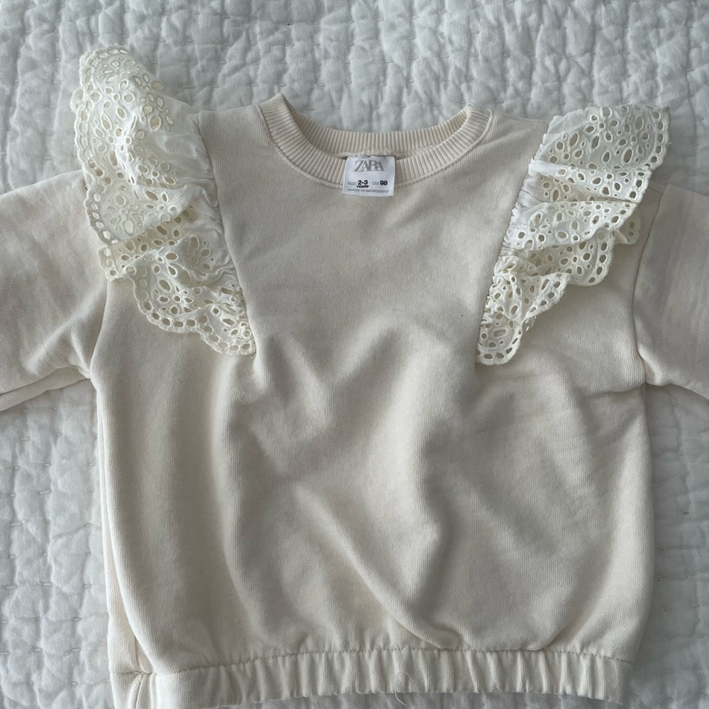 Zara Sweatshirt